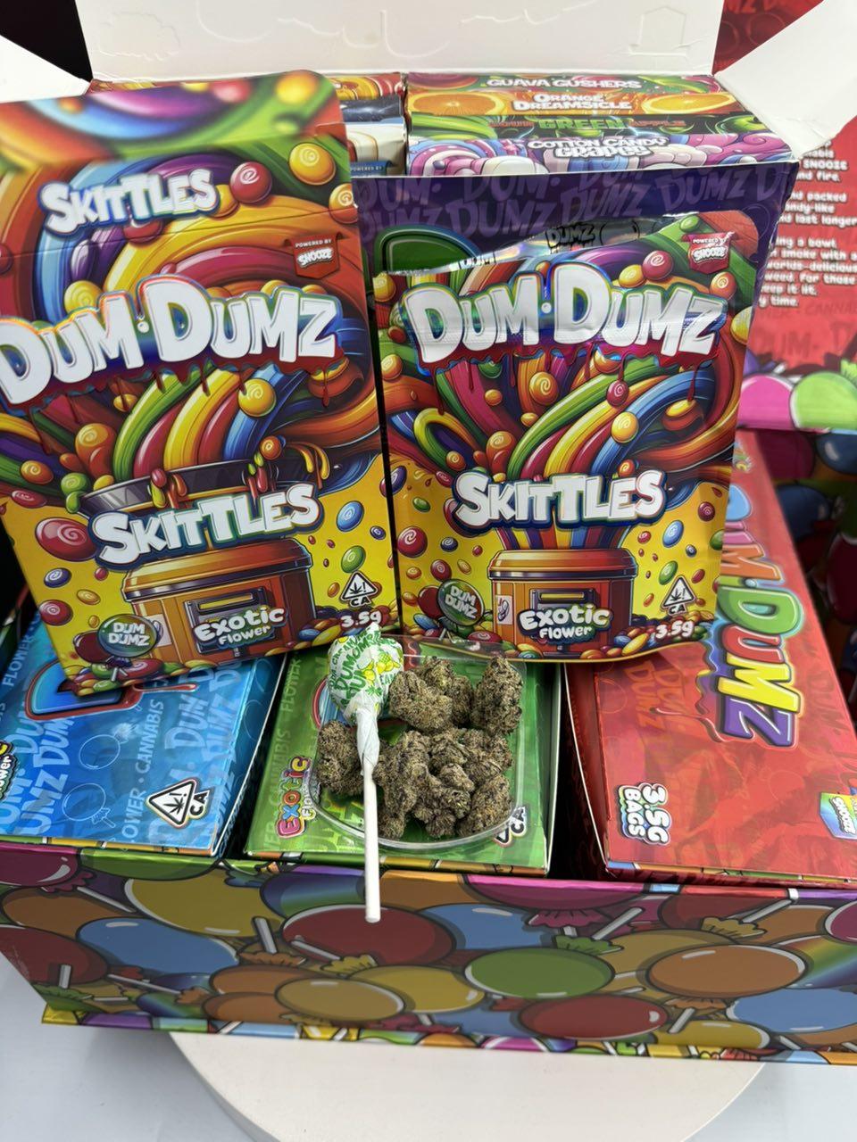 Dum Dumz exotic flower